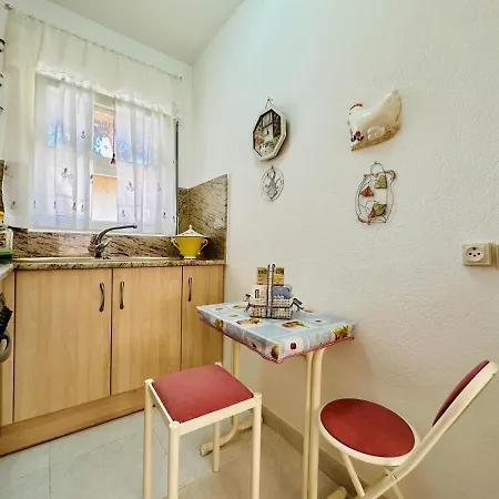 Ambient Costabravasi Apartamento *